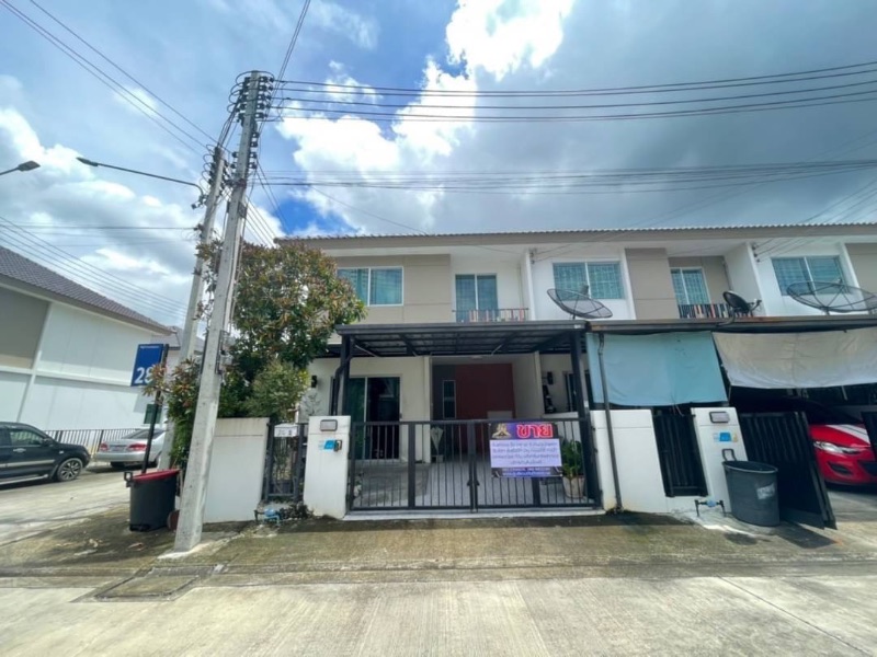 small-properties-1