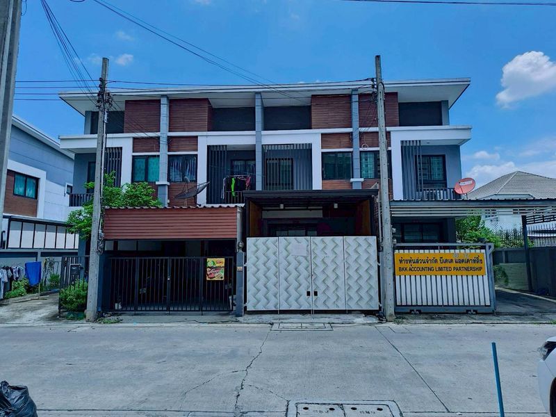 small-properties-1