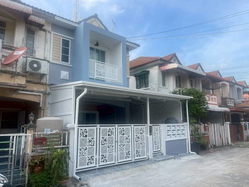 small-properties-1