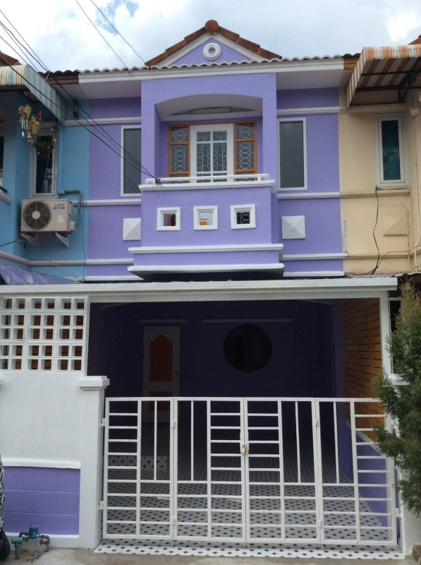 small-properties-1