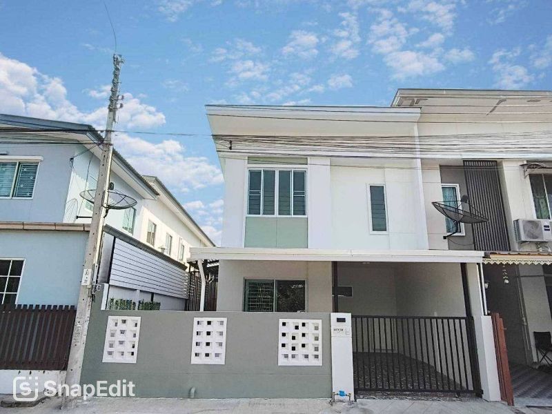 small-properties-1