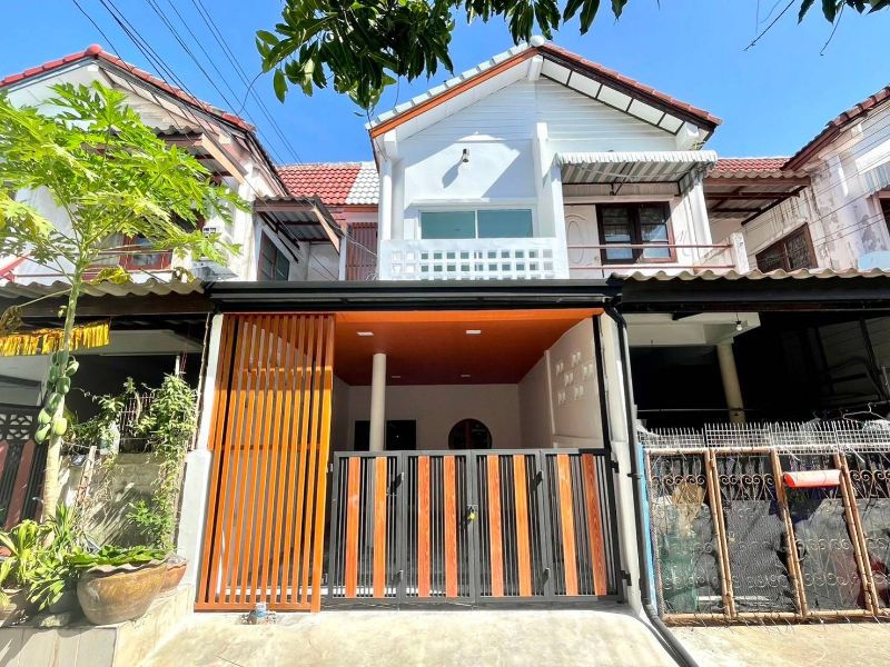 small-properties-1